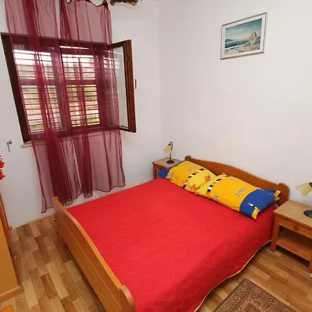 Apartments With A Parking Space Mirca, Brac - 2841 Appartamento *