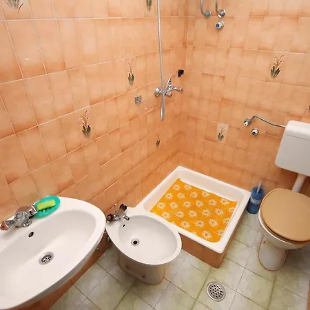 Appartamento Apartments With A Parking Space Mirca, Brac - 2841 San Pietro di Brazza